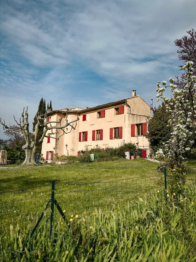 Bâtisse - Maison d'hôtes les Arnauds à Aix-en-Provence