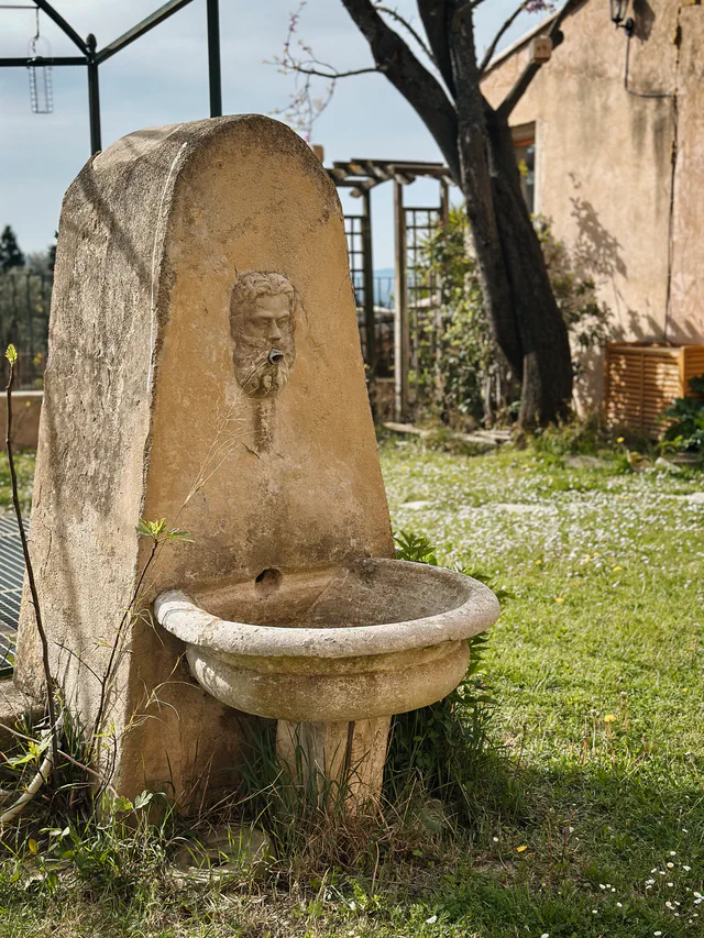 Fontaine - Chambres d'hôtes de charme les Arnauds à Aix-en-Provence